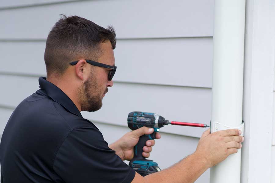 Professional Gutter Services in Broussard